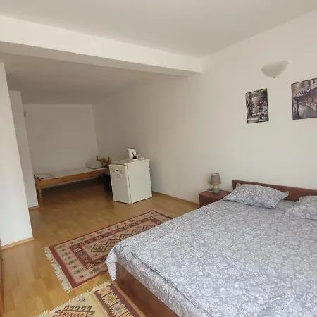 Maison d'hôtes къща ели - Primorsko