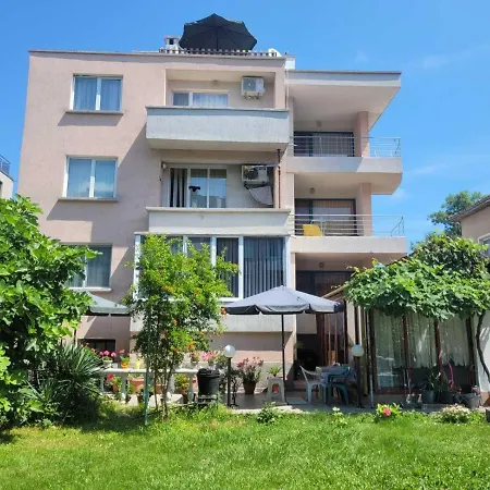 Maison d'hôtes къща ели - Primorsko